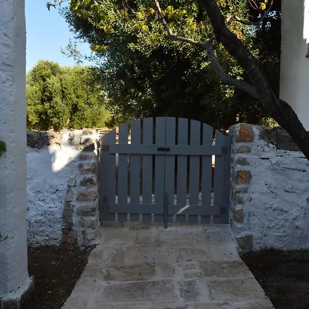Masseria Capece Фермерский дом Чистернино